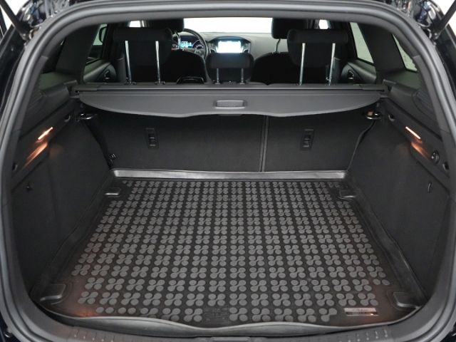 Focus TURNIER ST-LINE AT+BI-XENON+NAVI+WINTERPAK