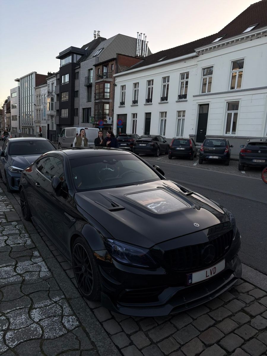 MERCEDES-BENZ C 63 AMG Mercedes-AMG C 63 S Autom. Mercedes...
