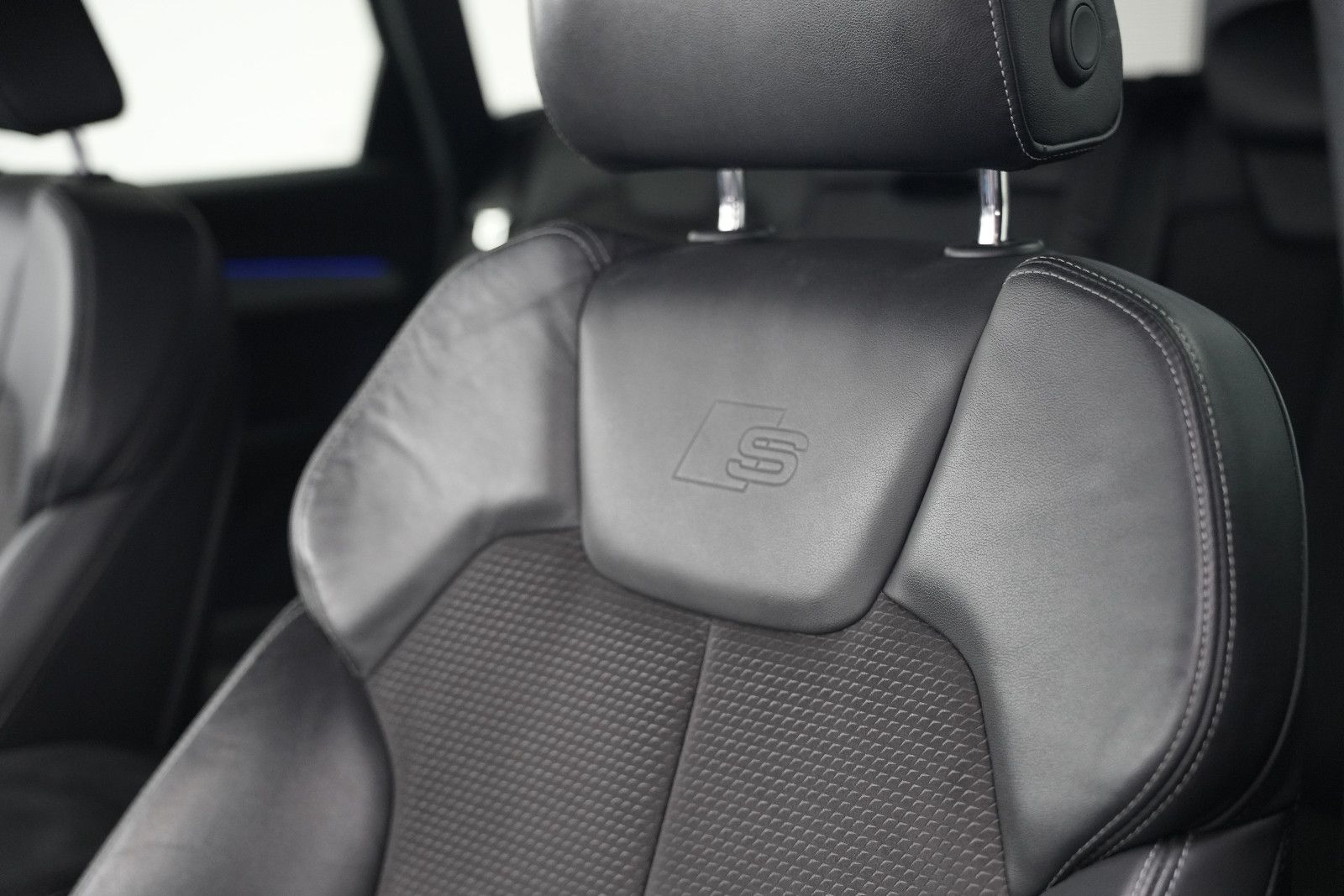 Fahrzeugabbildung Audi Q5 Quattro *S-Line*Virtual*SHZ*Navi*PDC*ACC