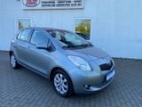 Toyota Yaris Team 1.3 VVT-i /5.türig /Klimaanlage/PDC/ - Toyota Yaris: Team