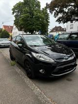 Ford Fiesta / 1,6 Ti-VCT Titanium - Ford Fiesta aus 2008: 1.6