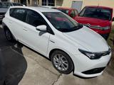 Toyota Auris - Toyota Auris in Nürnberg