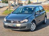 Volkswagen Golf VI Comfortline 1.8T*Autom.*Navi*PDC*SHZ* - Volkswagen Golf mit Benzin-Antrieb: Kleinwagen, 1.8