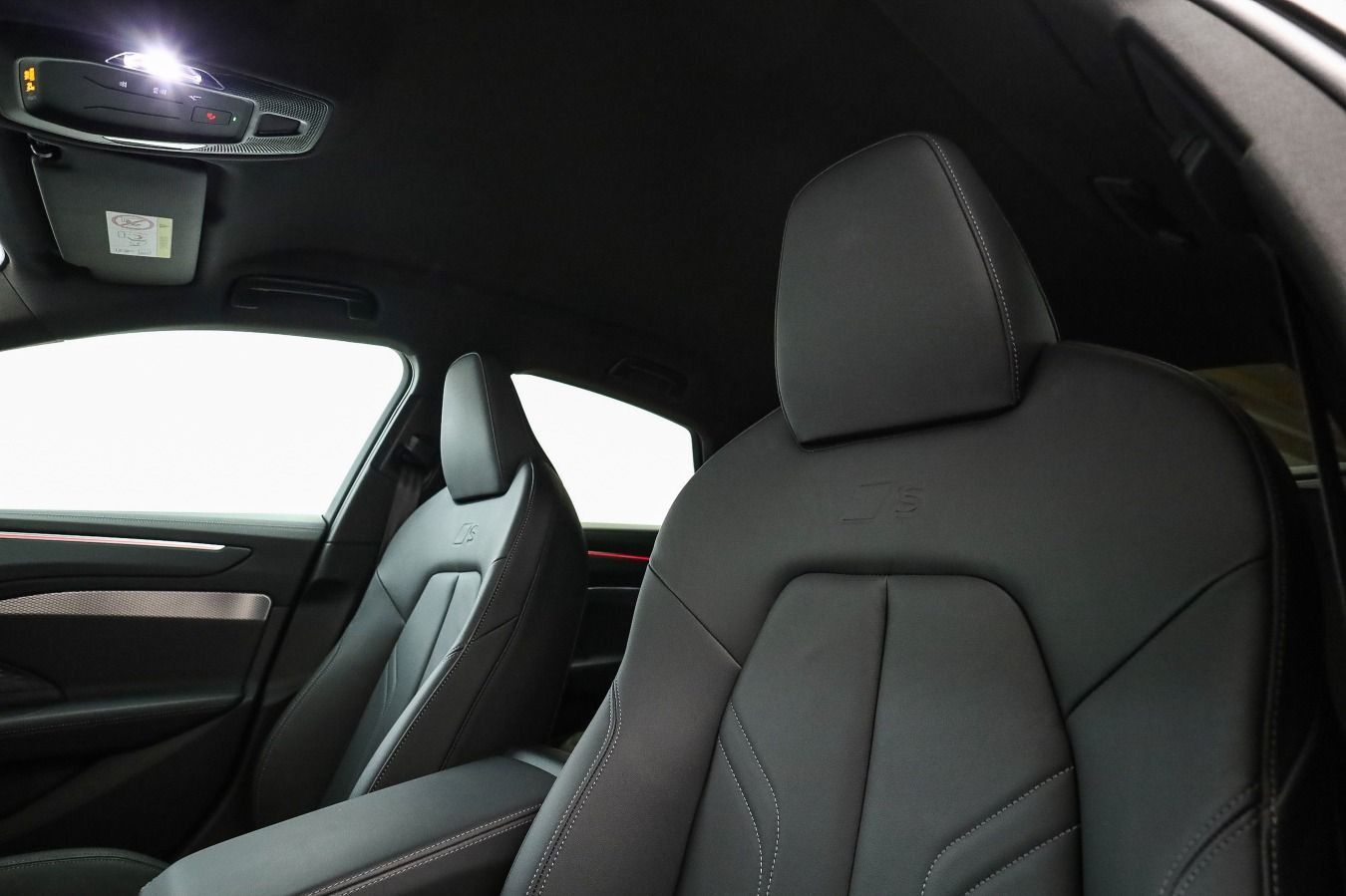 Audi A6 - Bild 23