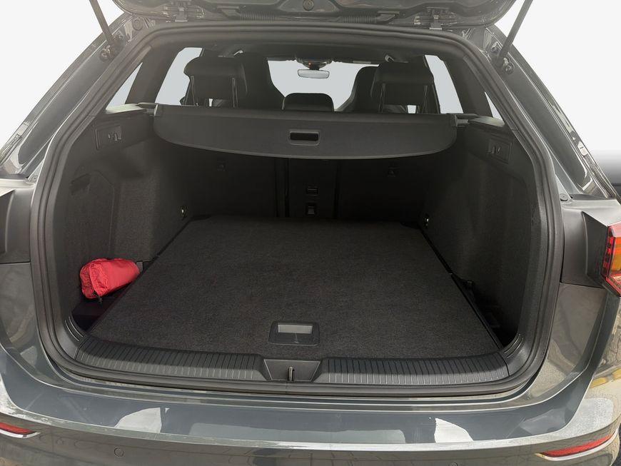 Volkswagen Golf Variant 1.5 eTSI OPF DSG R-Line, миниатюра 8