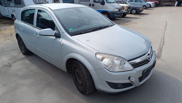 Opel Astra 1.6 Ecotec Edition