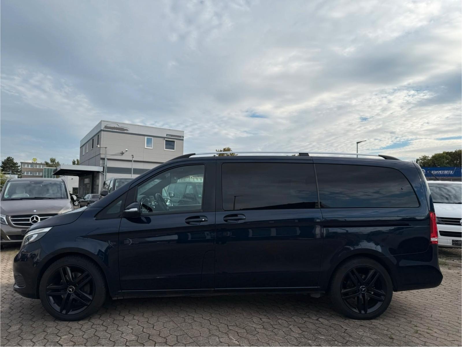 MERCEDES-BENZ V250 EDITION LONG / LED- 2 PORTES  / 2EME MAIN | 190 ch | BVA | ATTELAGE | HAYON ÉLECTRIQUE |
