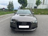 Audi A6 Avant 2.0 TDI - Audi A6 aus 2012 mit Diesel-Antrieb: Kombi, 2.0