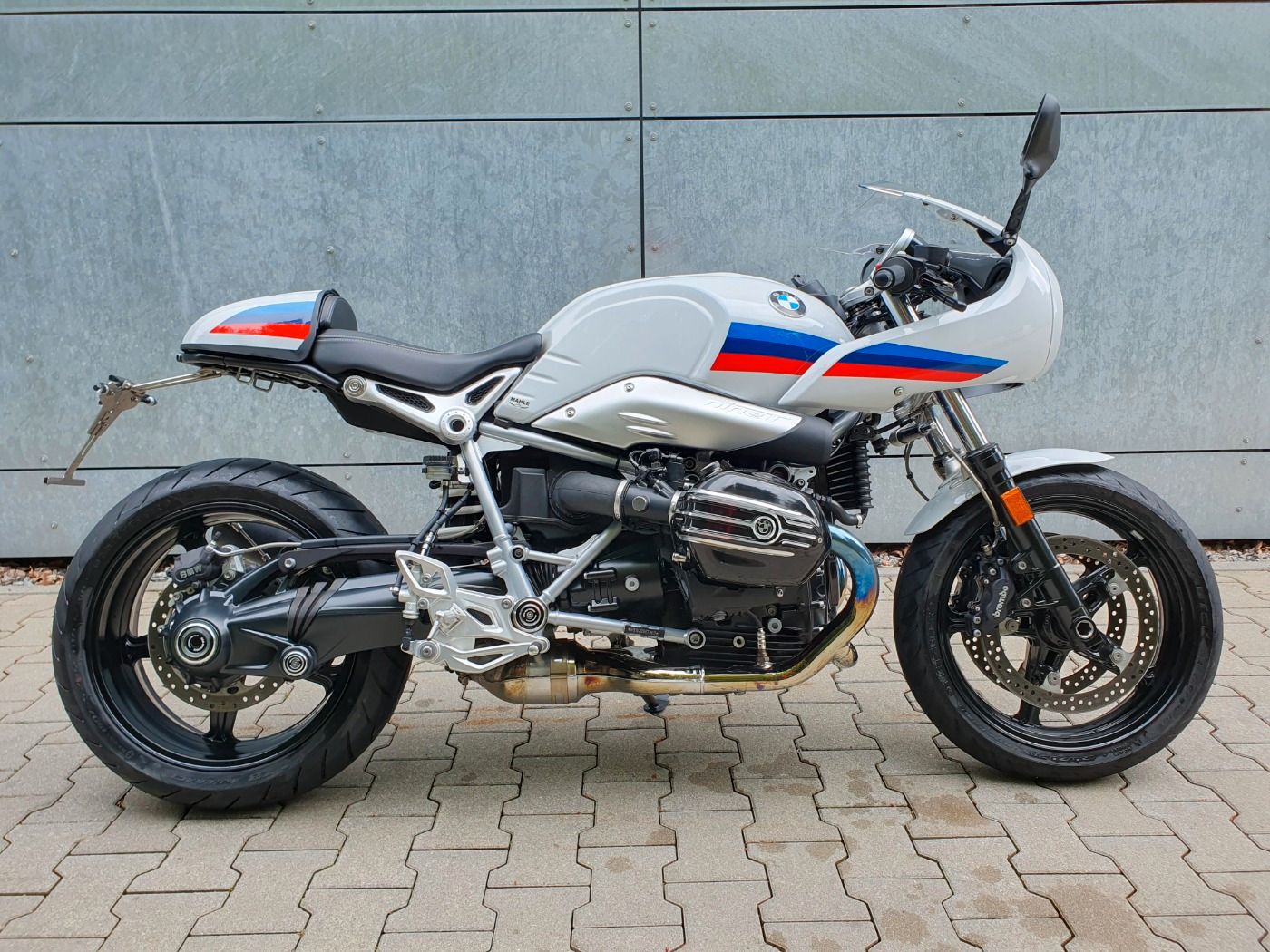 Fahrzeugabbildung BMW R nine T Racer, sehr viel Zubehör!