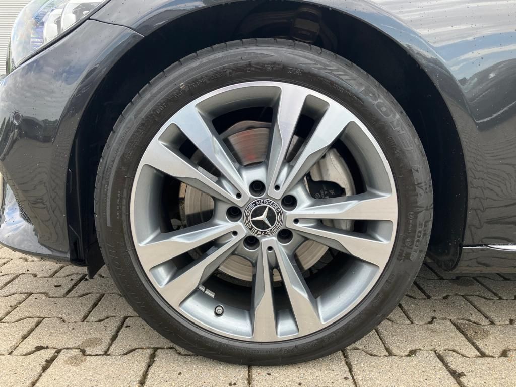 Fahrzeugabbildung Mercedes-Benz C 300 T d 4M 4,99%*MONATL. RATE 198,-*DISTR*AHZV