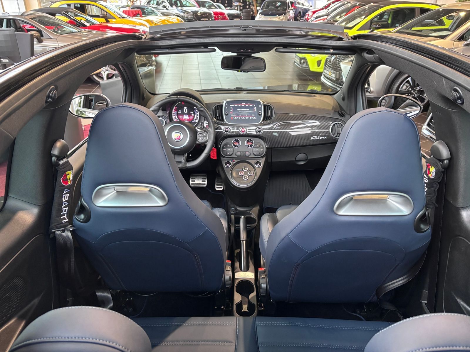 Fahrzeugabbildung Abarth 695C  Rivale  XENON LEDER ALU