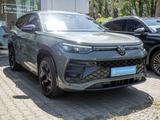 Volkswagen Tayron 1.5 TSI eHybrid DSG R-Line Navi R-Kam AHK - Jahreswagen