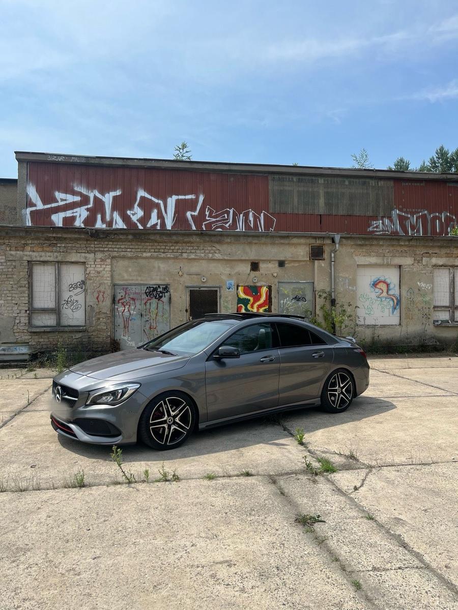 Mercedes-Benz CLA 250