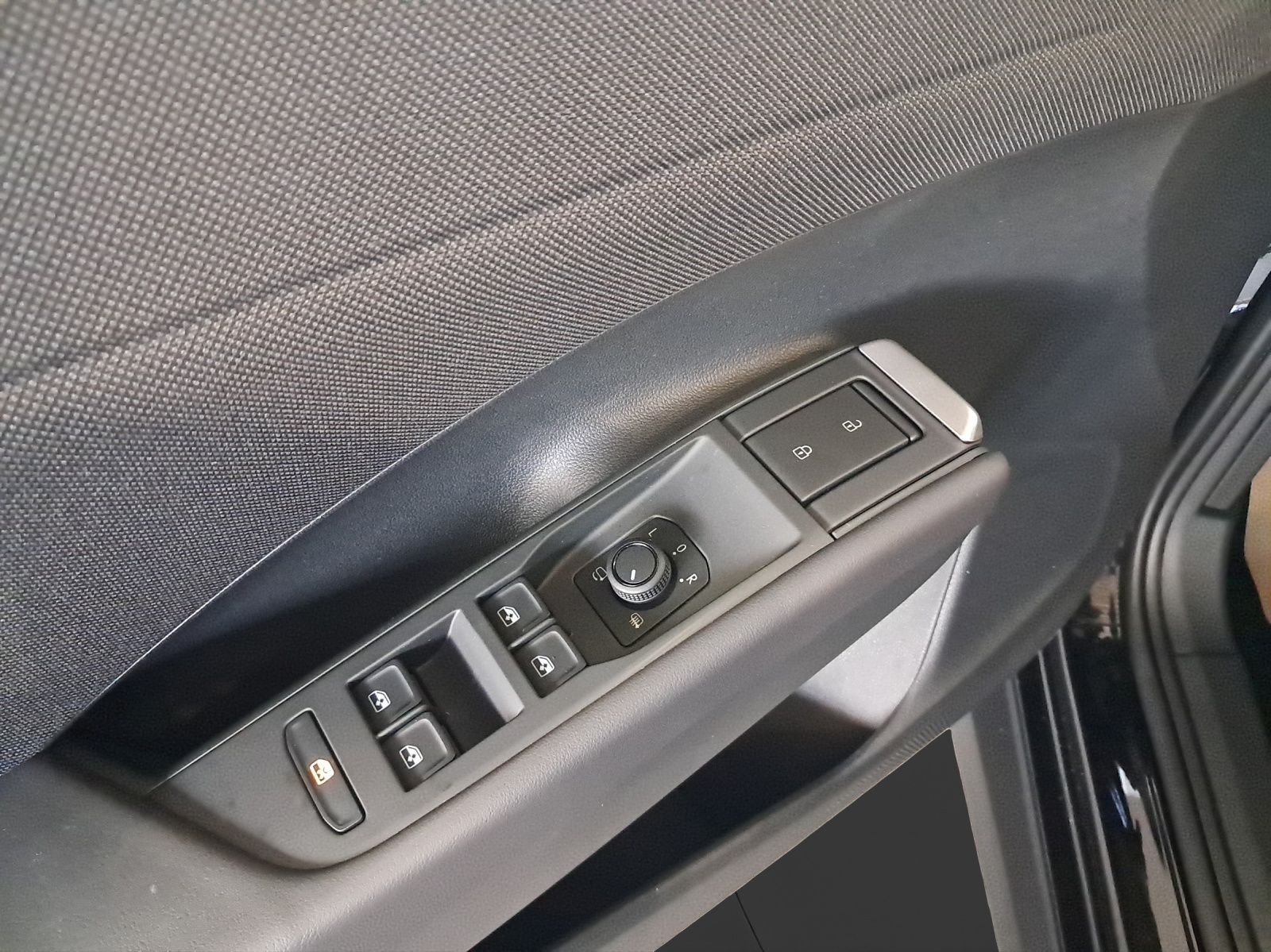 Volkswagen T-Roc - Bild 12