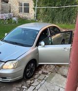 Toyota Verkaufe Toyota Avensis - gebrauchte Toyota Avensis aus dem Jahr 2003