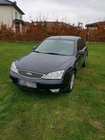 Ford Mondeo Futura B5Y Limousine