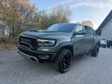 Dodge RAM 1500 HEMI 5.7L CREW CAB SPORT ///TRX KIT/// - Dodge RAM: Grün
