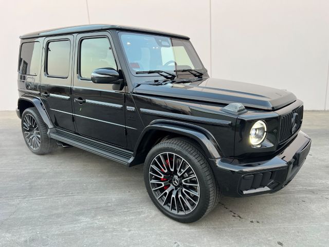 Mercedes-Benz G 63 AMG W465 Superior°Carbon°Fond Entertainment