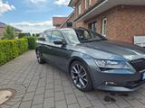 Skoda Superb 2.0 TSI 162kW DSG SportLine Combi Spo... - Skoda Superb: Sport