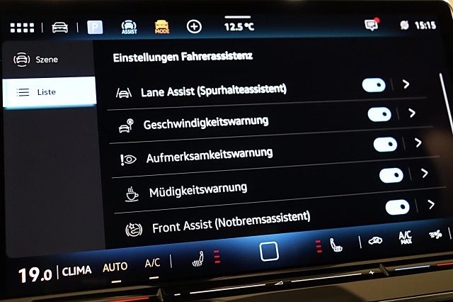 ID.4 Pure 125kW Wärmepumpe IQ-LIGHT ACC Anschlus