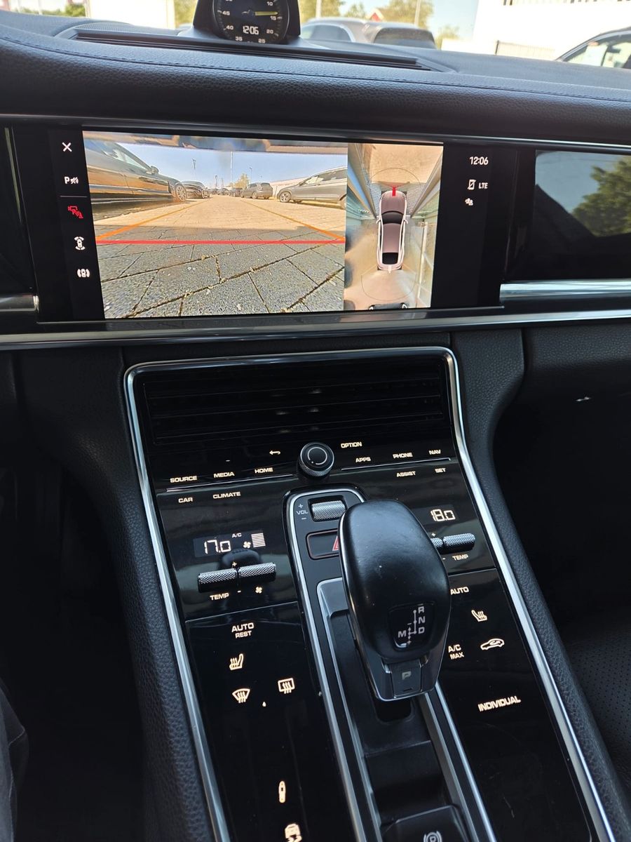 Fahrzeugabbildung Porsche Panamera 4 E-Hybrid Platinum Edition/VOLL