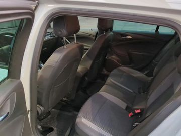 Opel Astra - 9