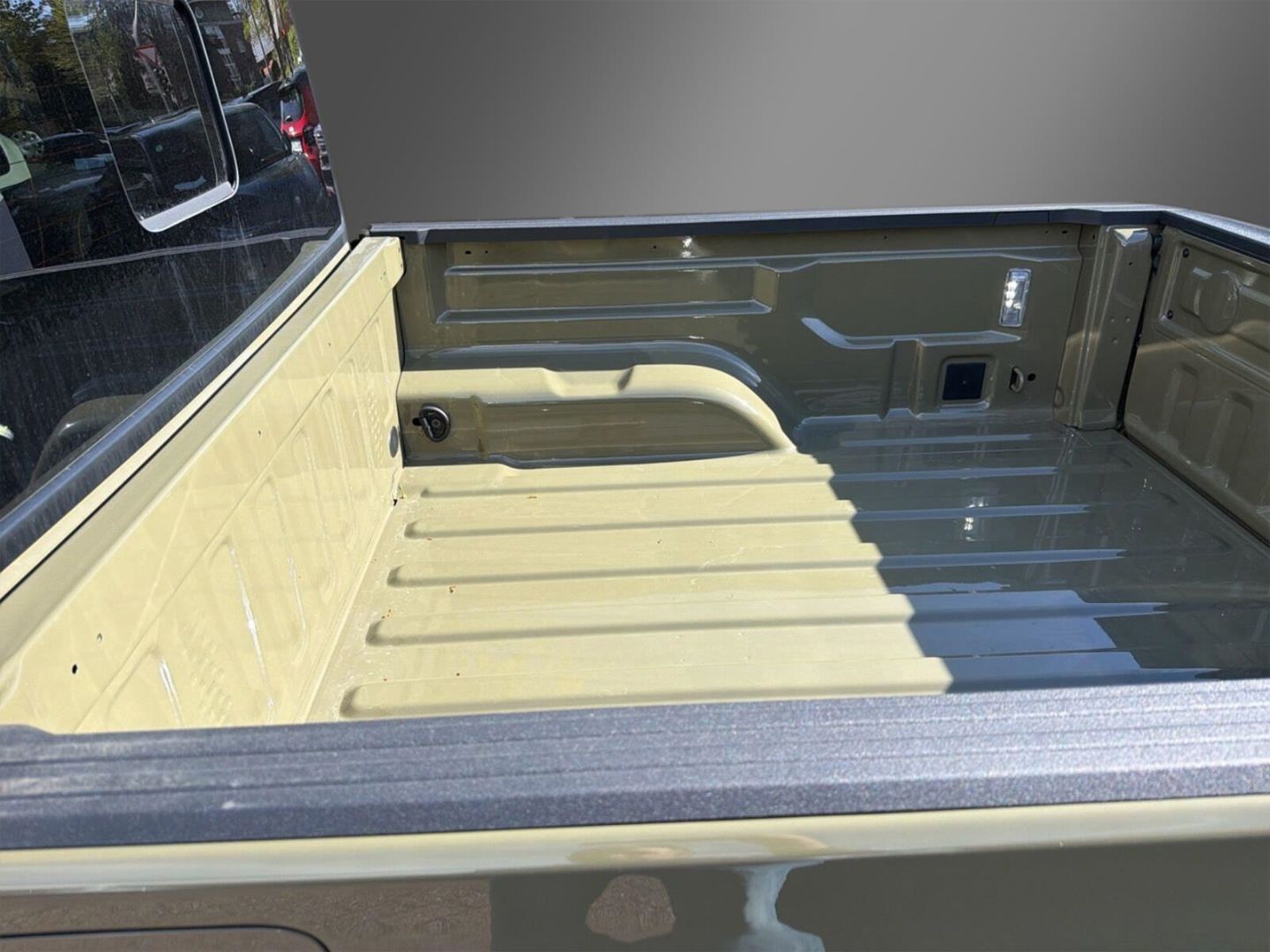 Fahrzeugabbildung Jeep Gladiator 3,6l V6 Willys US-Import