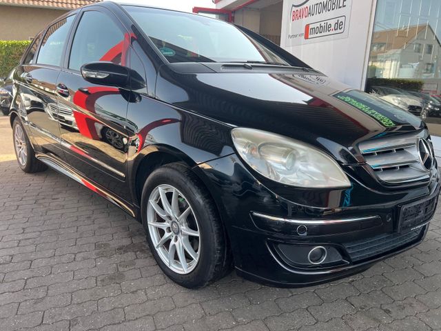 Mercedes-Benz B 170 Aut. LEDER/KLIMA/SHZ/PDC/AHK/ALUS/TEMPOMAT