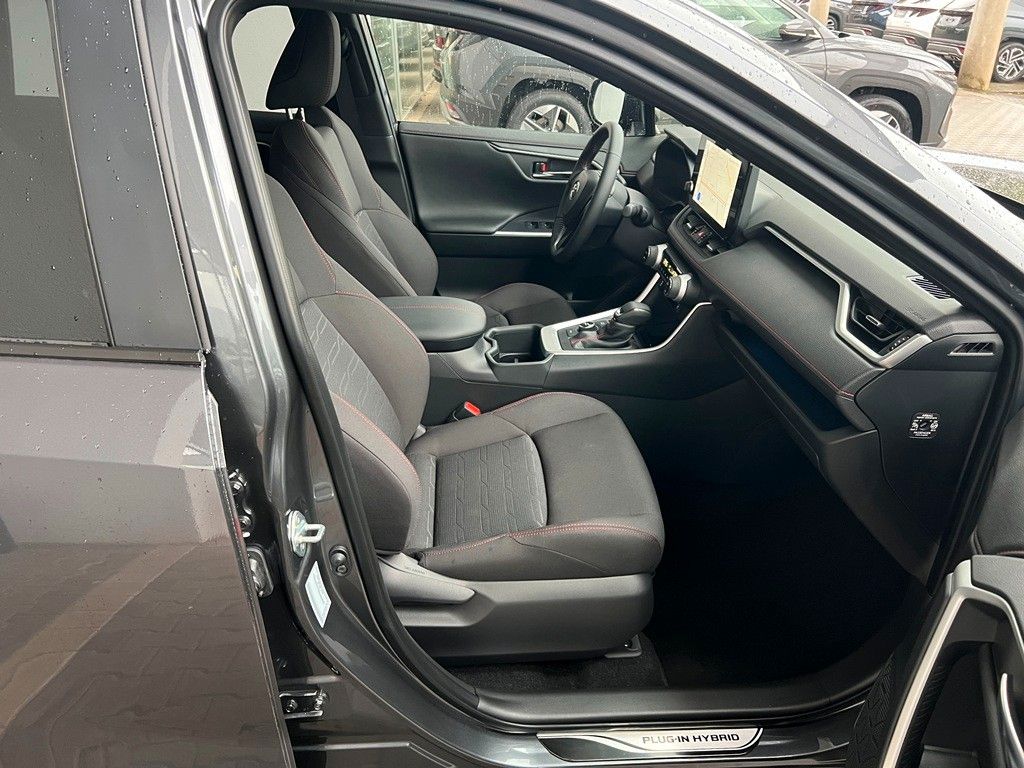 Fahrzeugabbildung Toyota RAV4 Plug-in Hybrid 4x4 Teamplayer HEAD-UP NAVI