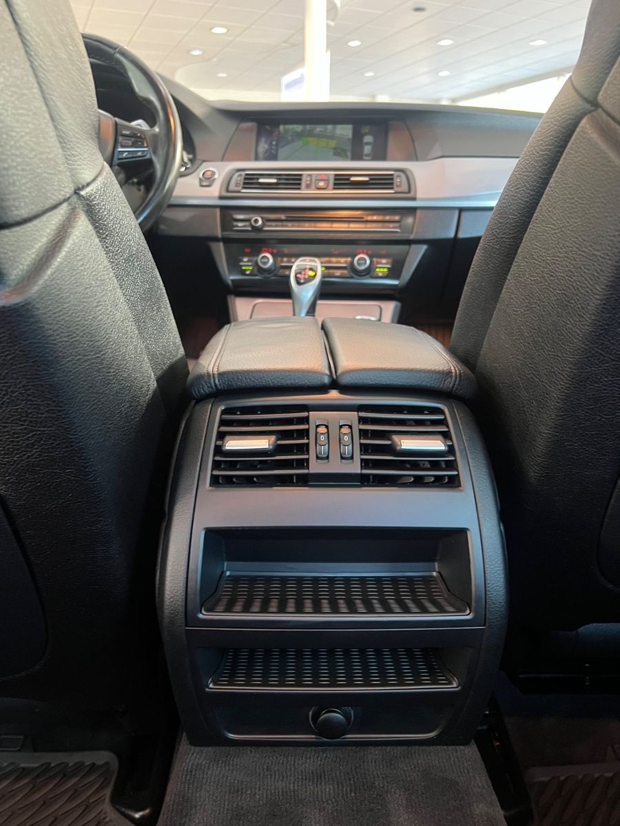 Fahrzeugabbildung BMW 525 d Lim. M Sport Paket *Digitaltacho*Softc*