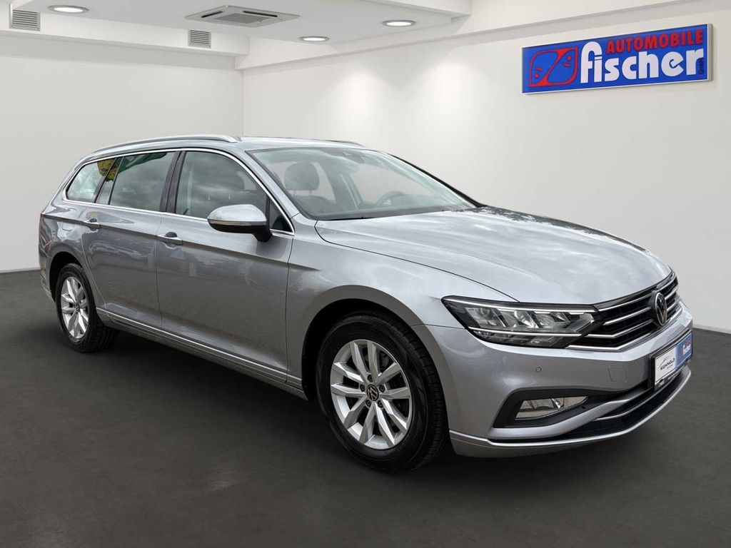 Volkswagen Passat Variant — fotografia 2