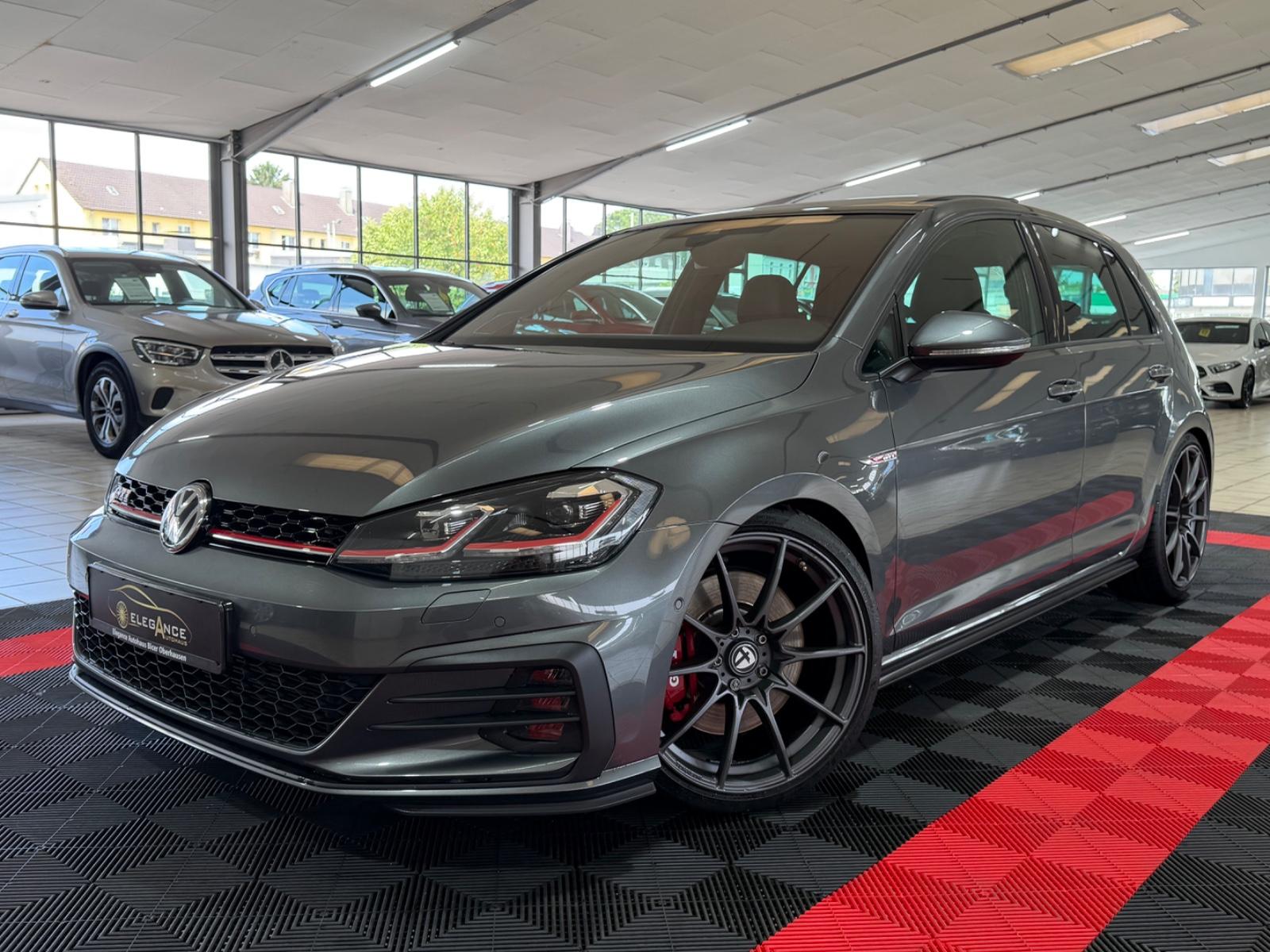 Volkswagen Golf VII Lim.GTI*PERFORMANCE*PANO*LEDER*LED*