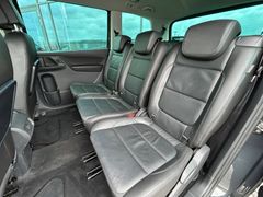 Fahrzeugabbildung Volkswagen Sharan 1.4 TSI Comfortline DSG Standhzng AHK 7Si