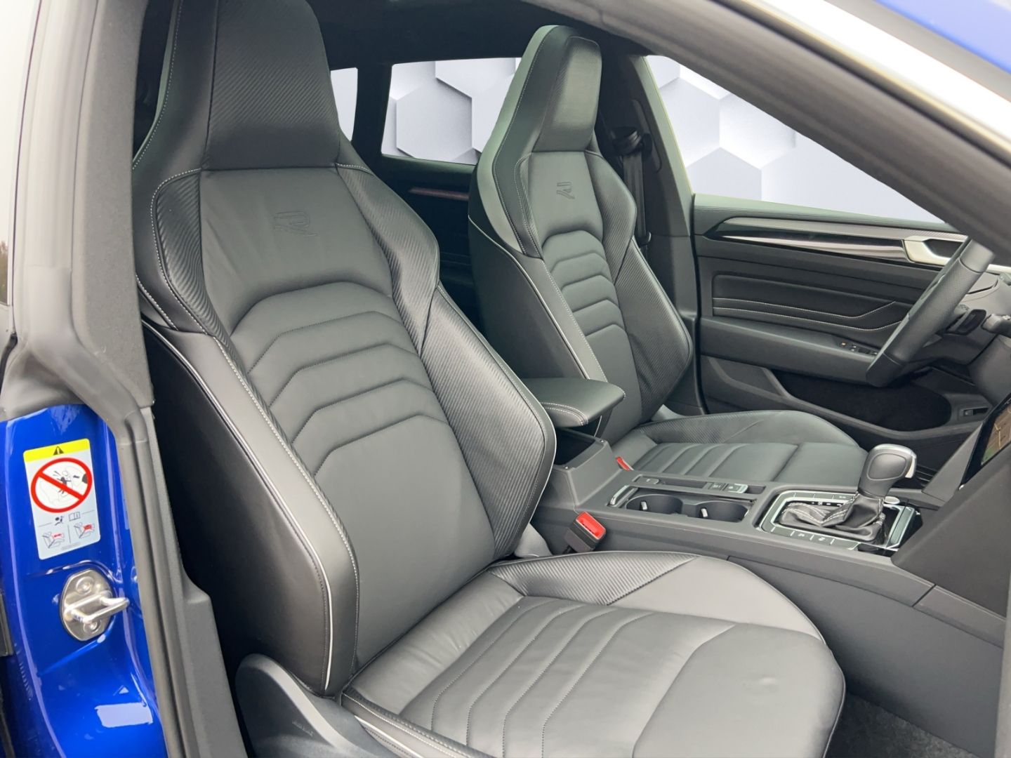 Arteon 4Motion R-Line 2.0l TDI DSG StHz Leder W+