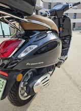 Piaggio Vespa Primavera 50 | 350 km | Wie neu | Schwarz  - PIAGGIO MOFA