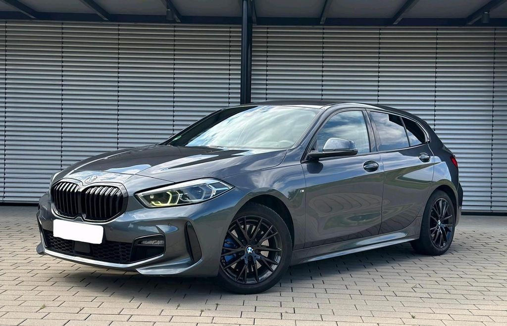 Image of BMW 120