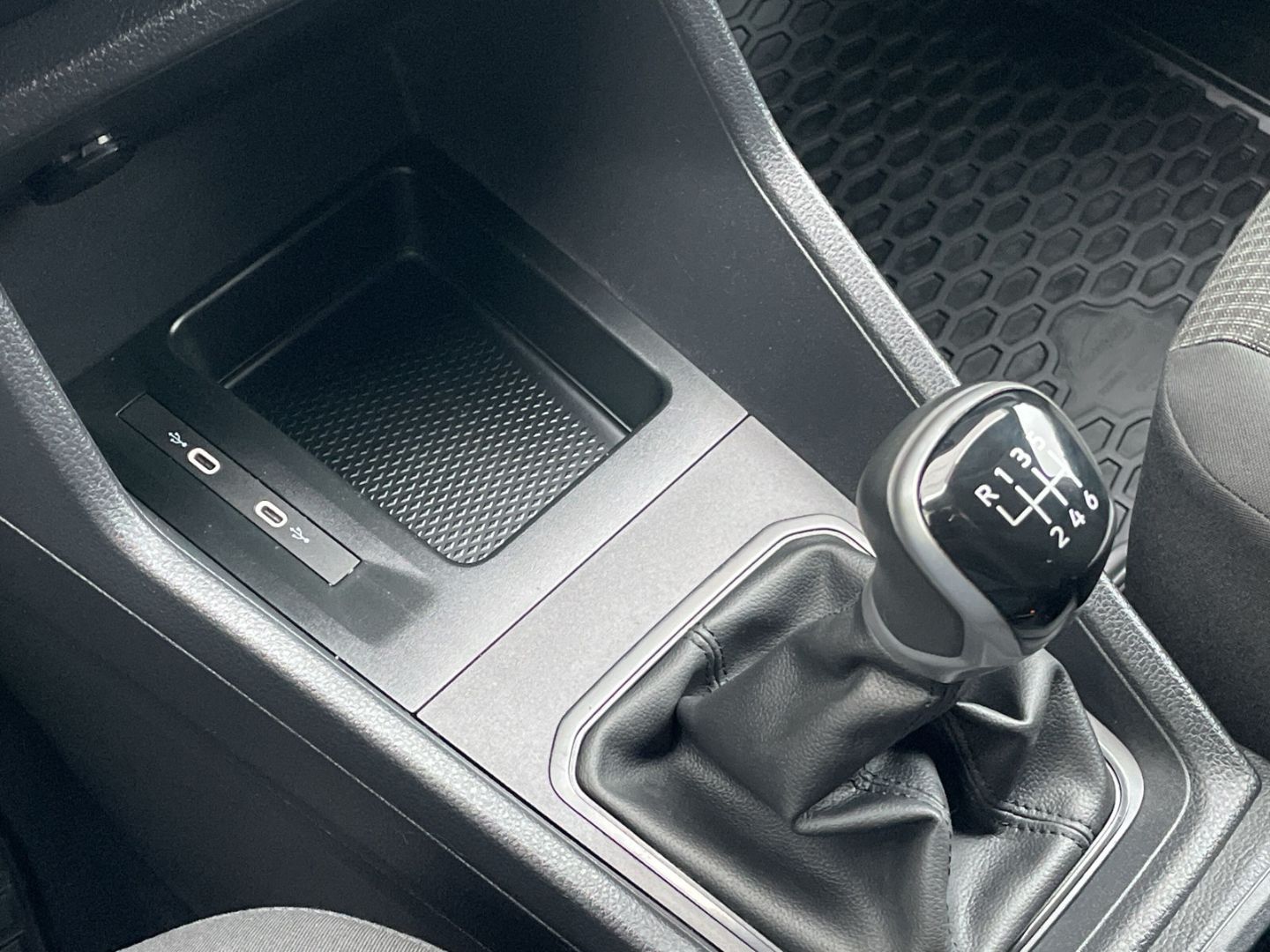 Caddy Maxi Cargo 2.0 TDI AHK/Kamera/Sitzheizung 