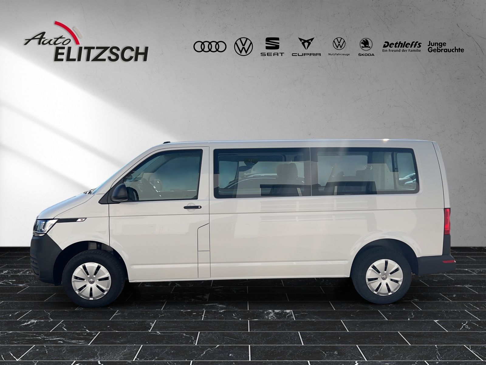 Fahrzeugabbildung Volkswagen T6 Kombi T6.1 TDI 9 Sitzer LR Klima, PDC, AHK Vo