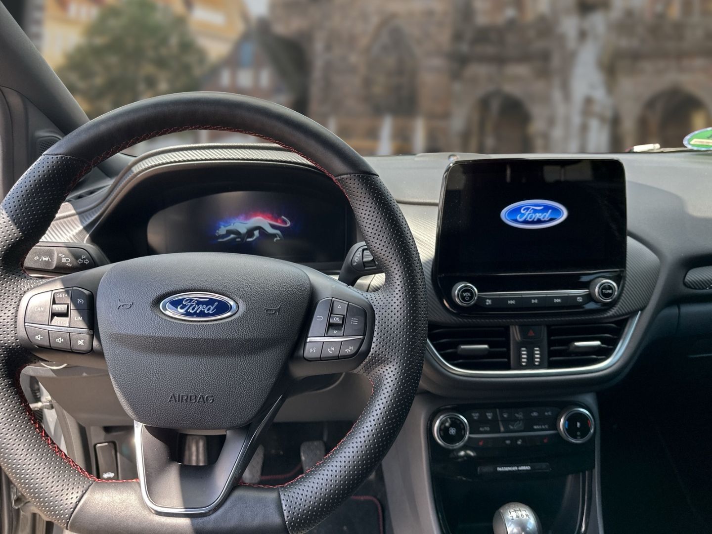 Fahrzeugabbildung Ford Puma ST-Line X 1.0 EcoBoost Mild Hybrid EU6d AHK