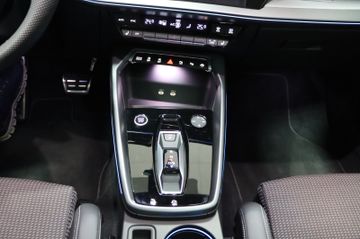 Fahrzeugverkauf 23 Audi A3 Sportback 35 TFSI S line Matrix Sonos Pano