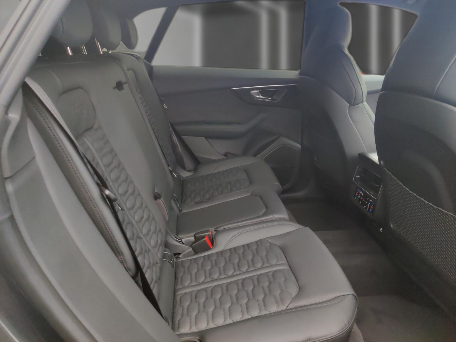 Audi RSQ8 - Bild 11