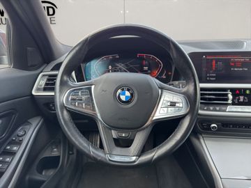 BMW 320 - 12