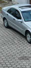 صورة 9 لـ 2001 Mercedes-BENZ C 180