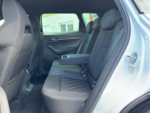 Skoda Karoq Sportline 4x4*AHZV*DCC*NAVI*ACC*CAM*4xPDC*
