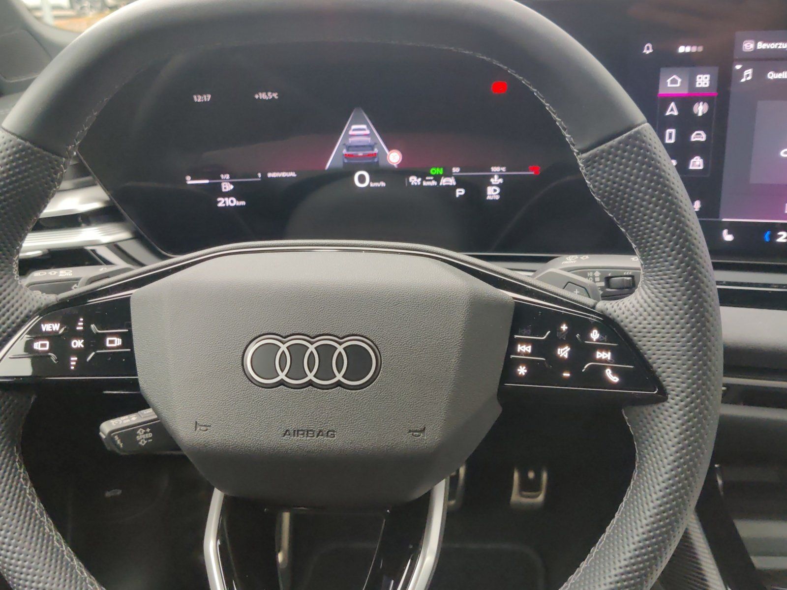 Fahrzeugabbildung Audi A6 Avant 2.0 TDI quattro edition one 360,MATRIX,