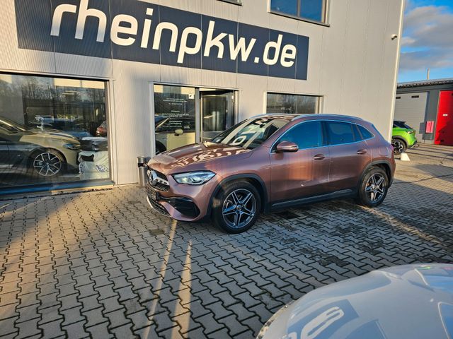 Mercedes-Benz GLA 200 AMG-Line 1332(cm³)RKamera PDC SZH LED