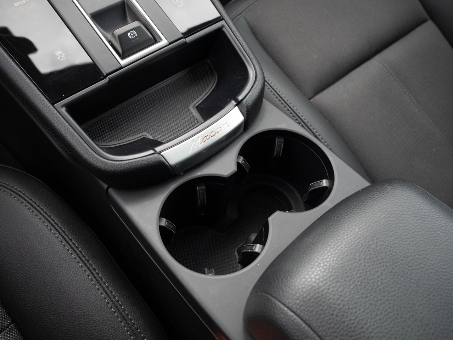 Porsche Macan Panorama Dachsystem Sitzheizung vorn foto 22
