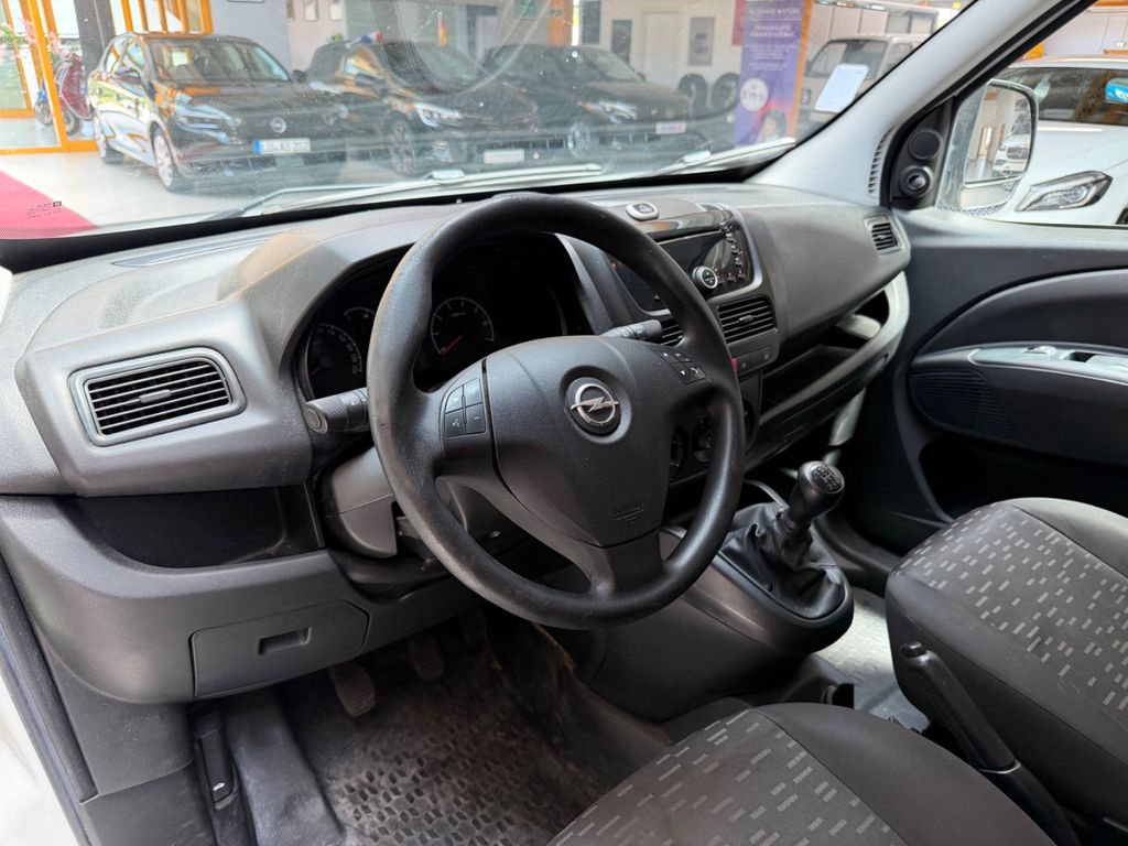 OPEL Combo D Kasten L1H1|MwSt.|ZV|Servo|Schiebetür OPEL Combo D Kasten L1H1|MwSt.|ZV|Servo|Schiebetür