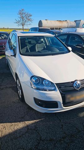 Volkswagen VW GOLF 1,6 GT SPORT