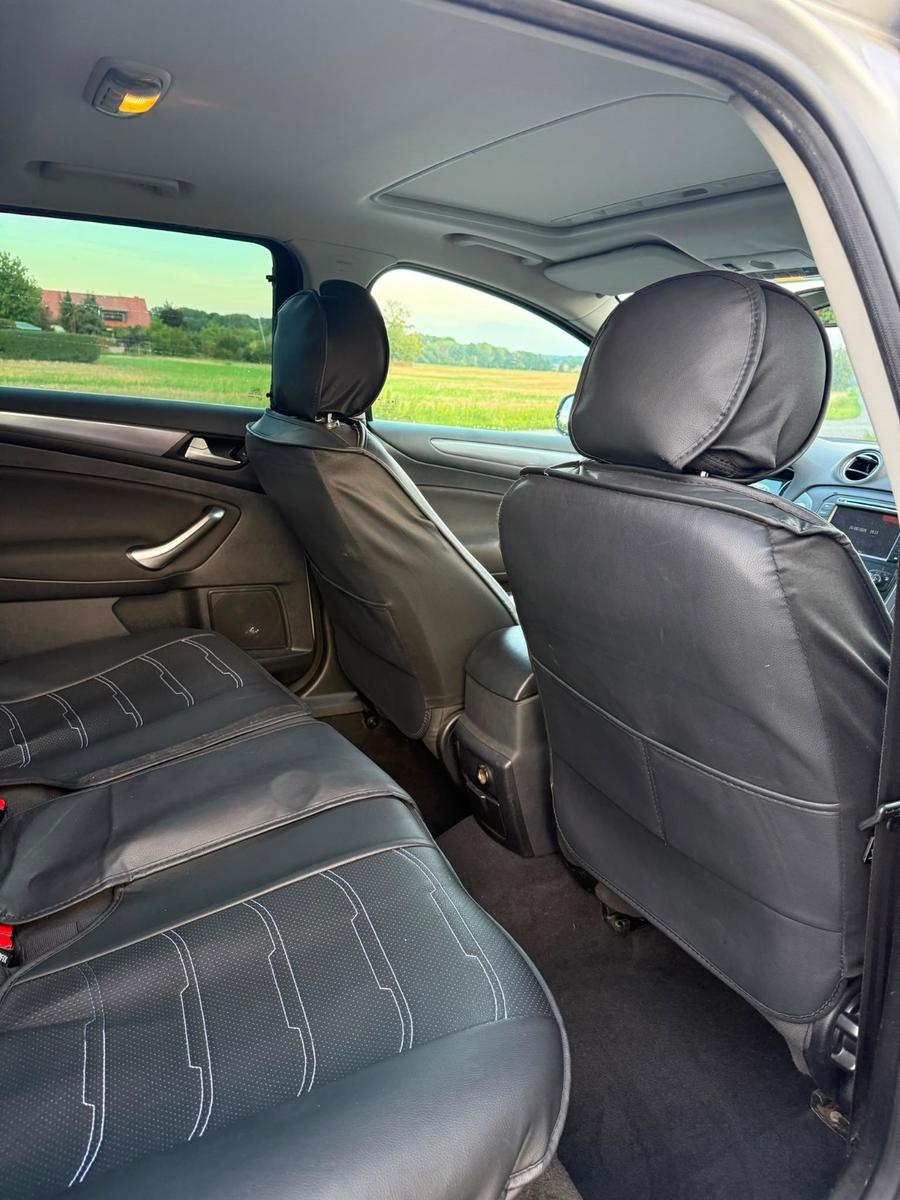 Ford Mondeo 2013 — photo 8